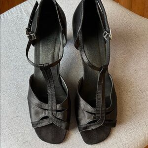 Elegant Black Strappy Heels